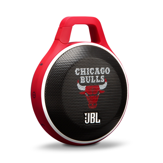 JBL Clip NBA Edition - Bulls - Red - Ultra-portable Bluetooth speaker with integrated carabiner - Detailshot 1