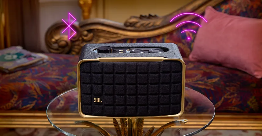 STRUMIENIOWANIE MUZYKI PRZEZ WBUDOWANE WI-FI I BLUETOOTH