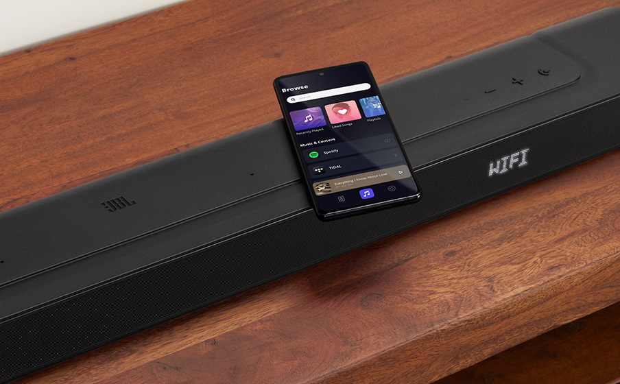 Wbudowana łączność Wi-Fi z AirPlay, Alexa Multi-Room Music i Chromecast™.