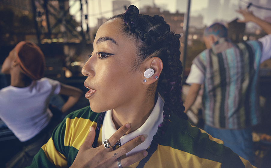 JBL Tune Buds 2 ホワイト ワイヤレスイヤホン JBL Tune Buds 2 | Bezprzewodowe słuchawki dokanałowe z