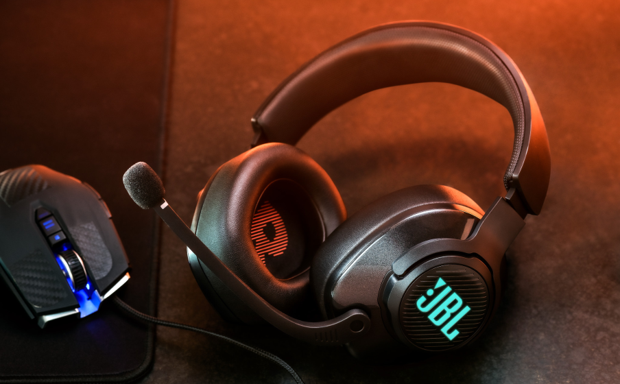JBL QuantumSOUND Signature zapewnia prawdziwą przewagę nad przeciwnikiem dzięki wyjątkowemu dźwiękowi