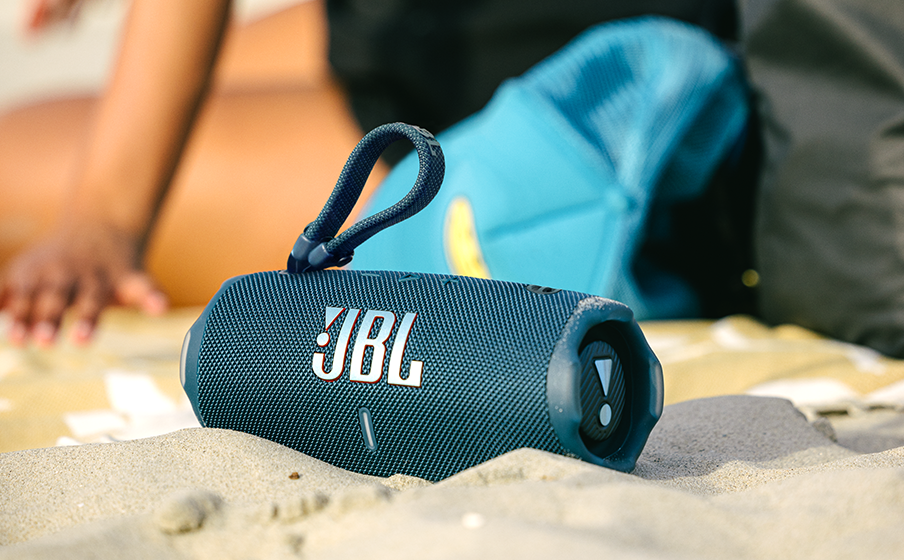 JBL Charge 6 | Wodoodporny i odporny na upadki przenośny głośnik