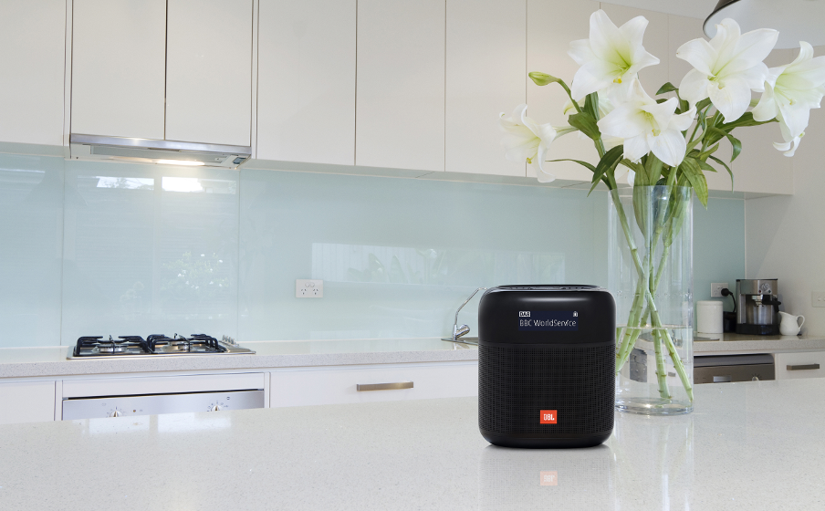 Bezprzewodowe strumieniowe przesyłanie danych przez Bluetooth